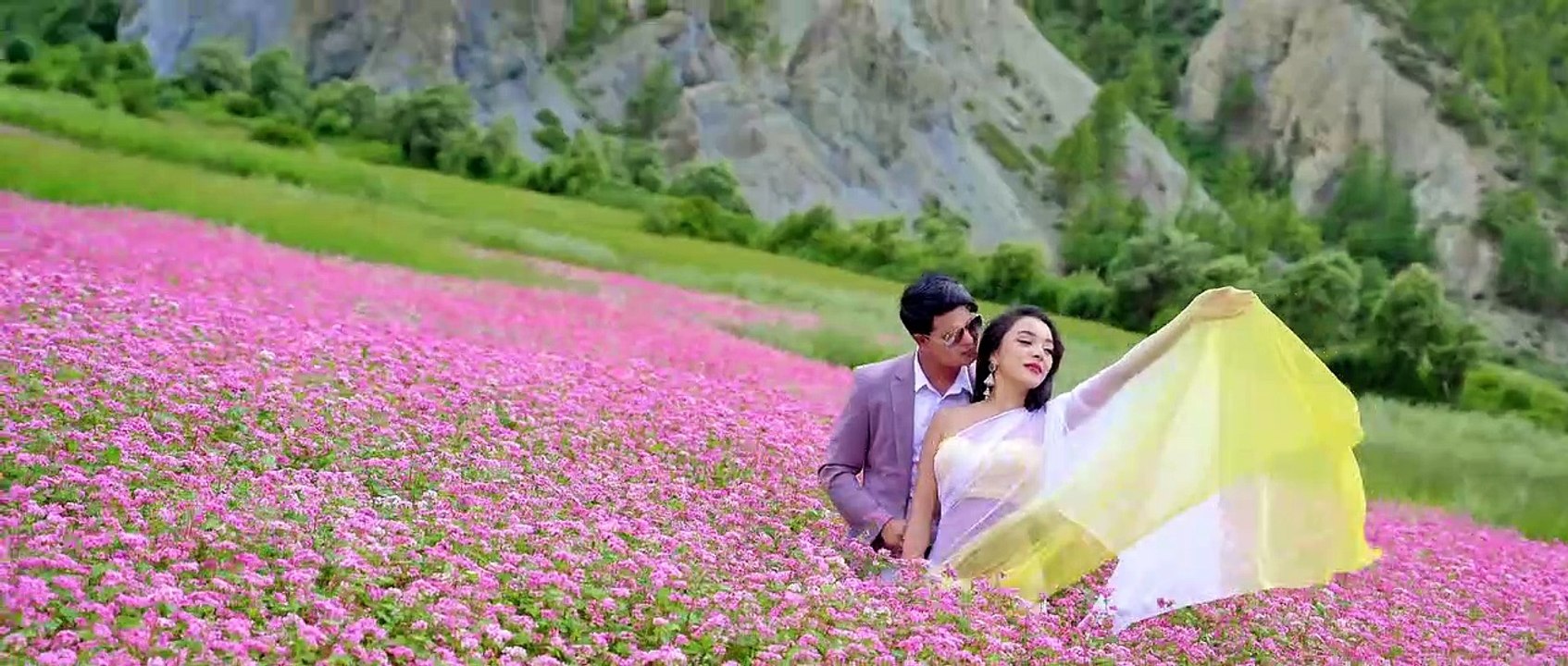 Kamal Khatri - Pahilo Maya ft. Simpal Kharel  Official Video  Latest Nepali Song