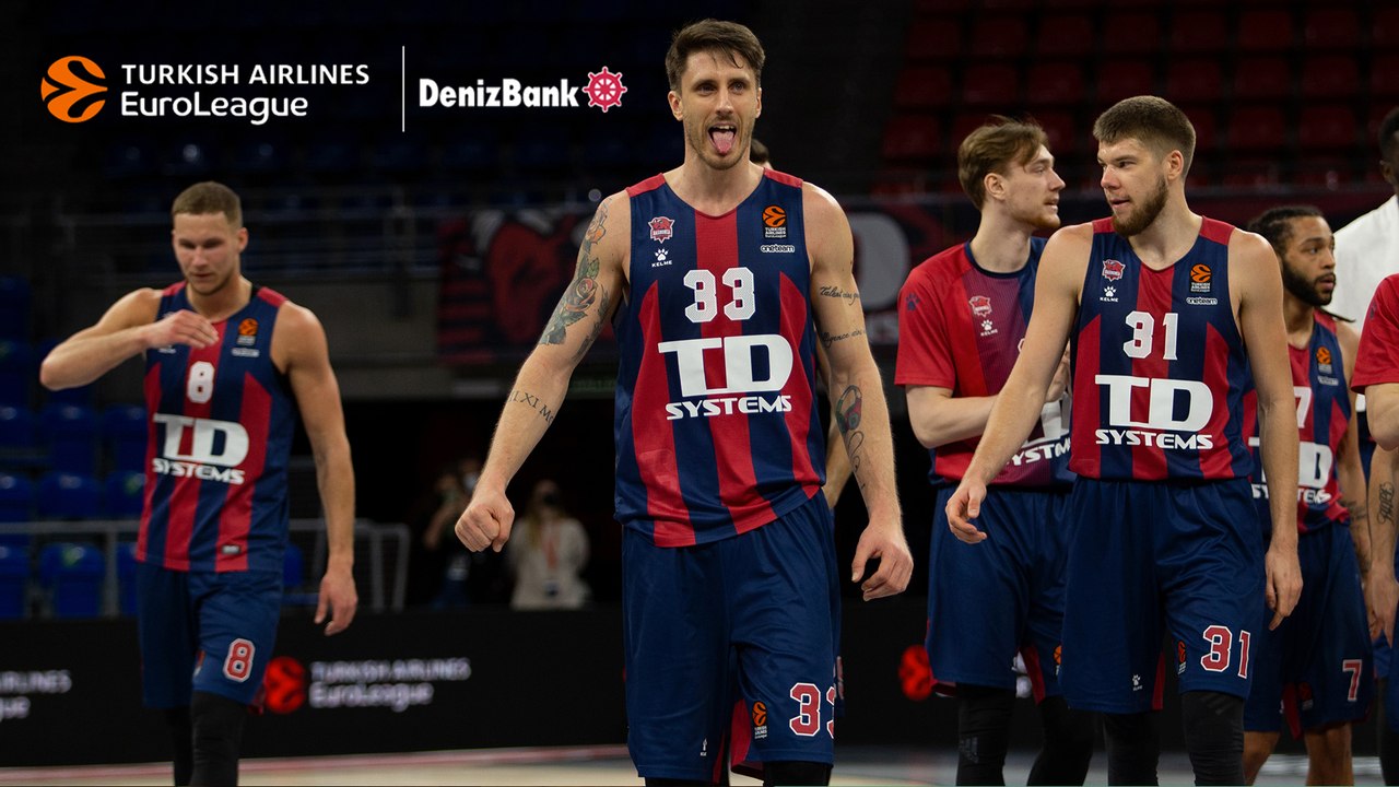 SIGNINGS: Fenerbahce brings in Polonara