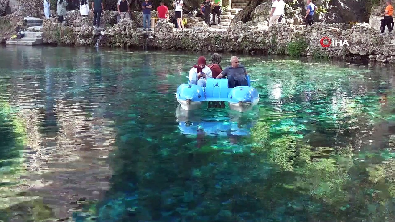 Bakan Varank, bozkırın nazar boncuğuna tüple daldı
