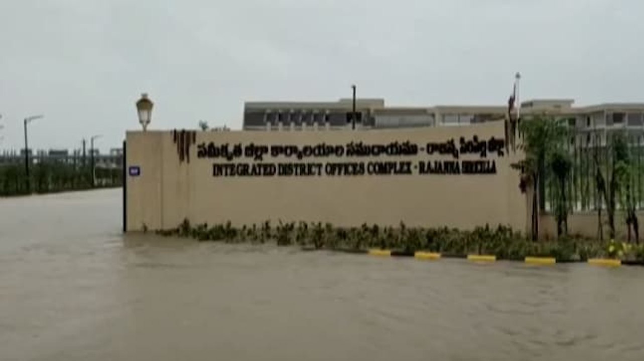 Incessant rainfall continues to batter Telangana for second day, normal life affected