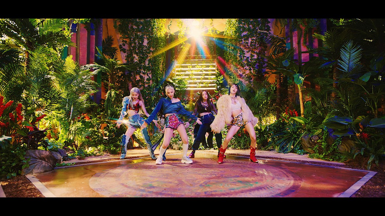 BLACKPINK - How You Like That (Japan Version)