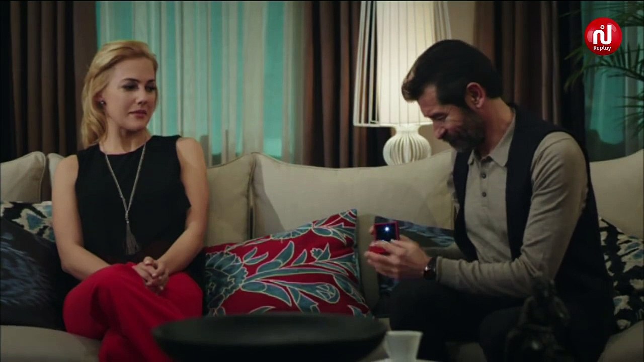 سيلين تقبل الزواج بعزيز