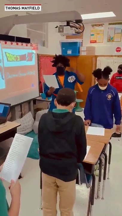 Professor veste-se à Dragon Ball para mostrar que matemática é divertida