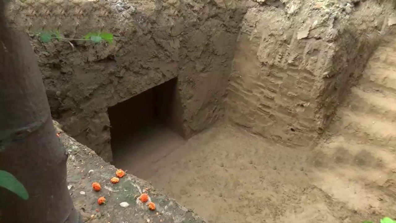 What is "Bhoo-Samadhi" and its traditions?