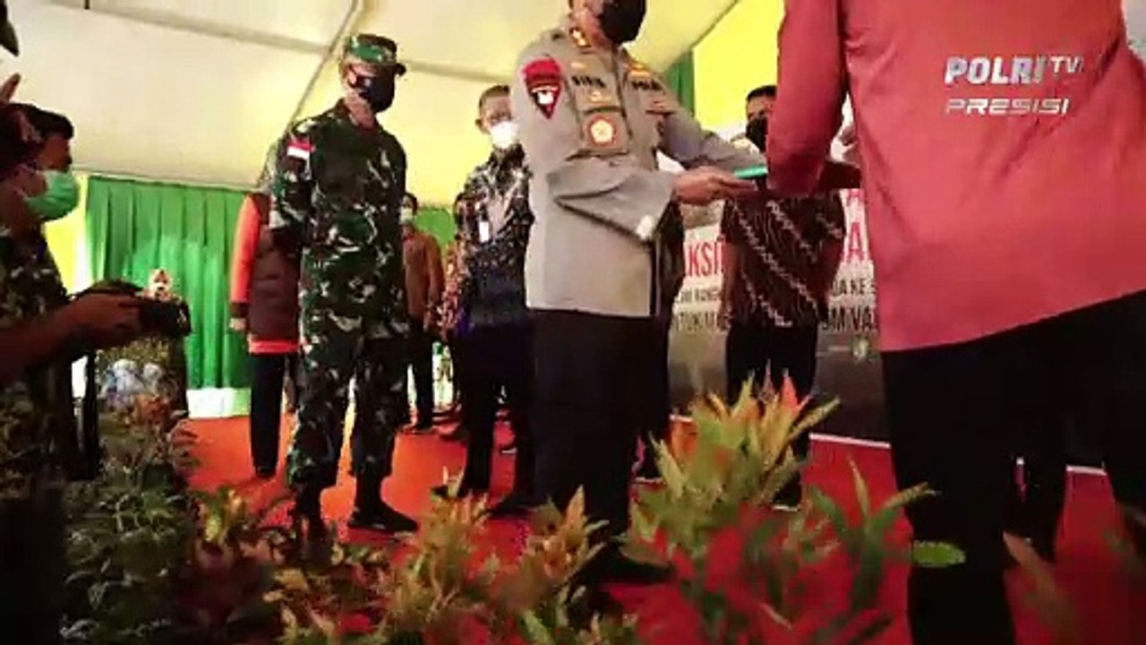 Peringati Hari Sumpah Pemuda Ke-93, Kapolda Kalbar Hadiri Gebyar Vaksinasi