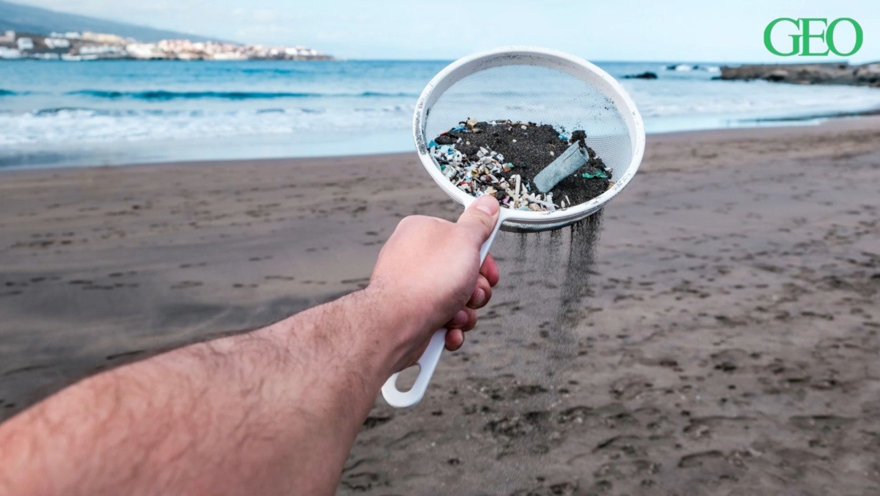 Après l'âge de pierre, l'âge de bronze, l'âge de fer… place à l'âge du plastique ?