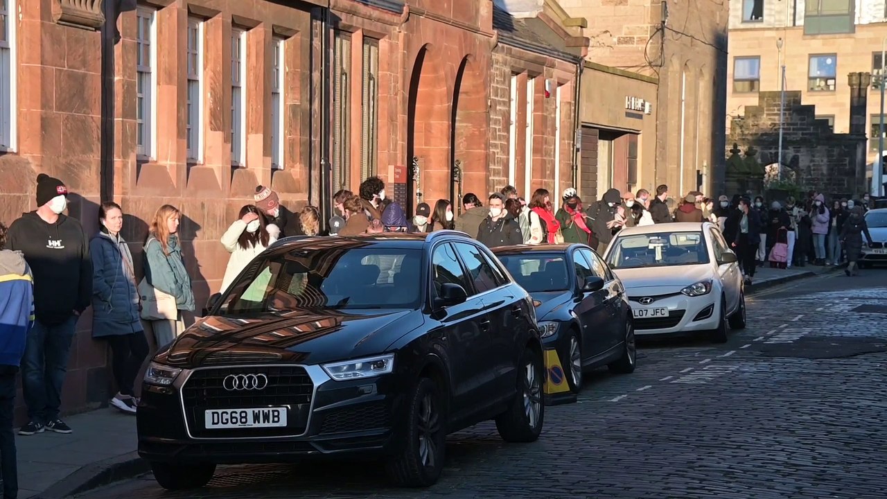 Strategies for Navigating COVID-19 Queues