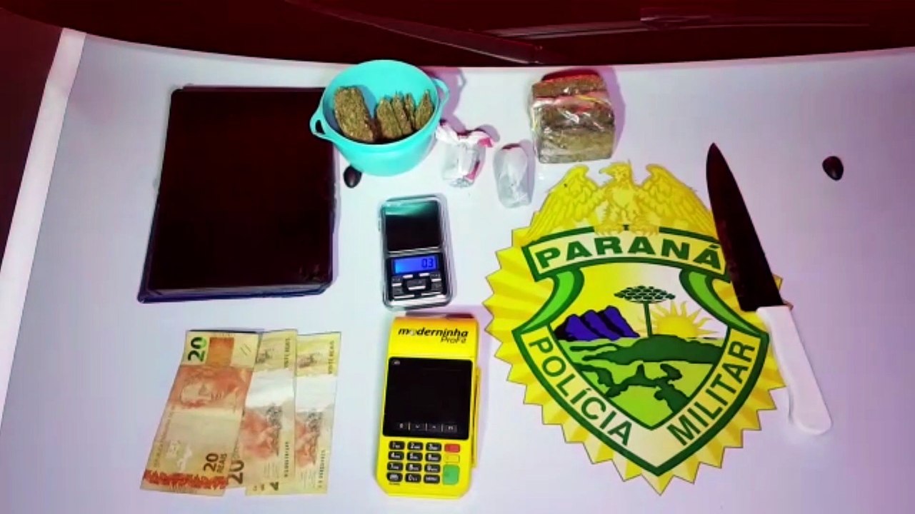 Em ação contra o tráfico, PM detém homem e apreende maconha, balança e maquininha de cartão no Centro de Cascavel