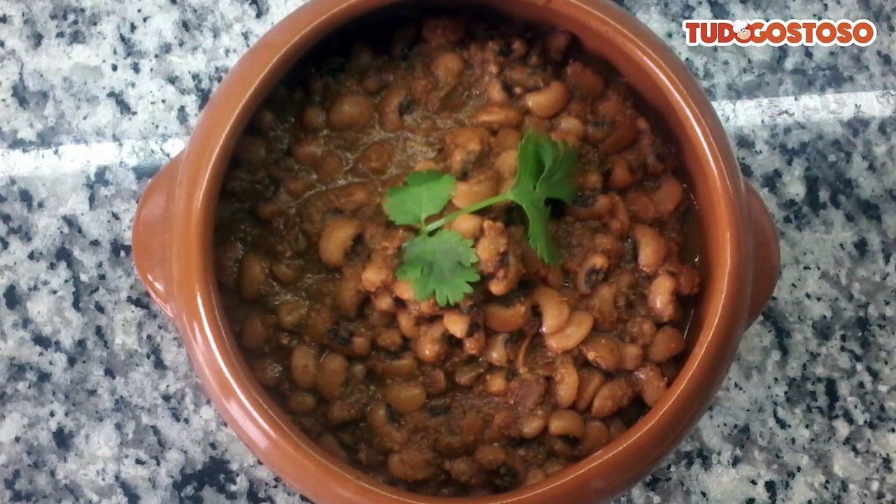 Feijão fradinho à baiana (no dendê)