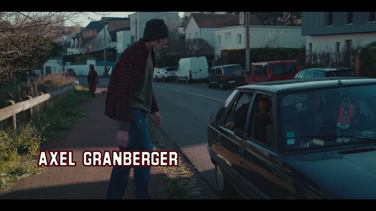 Love Hurts - Trailer