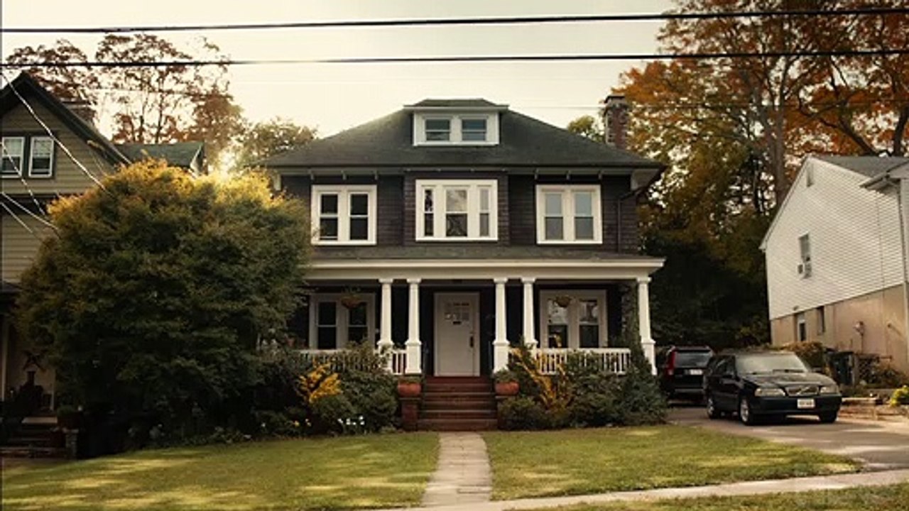 Scenes from a Marriage Fragman