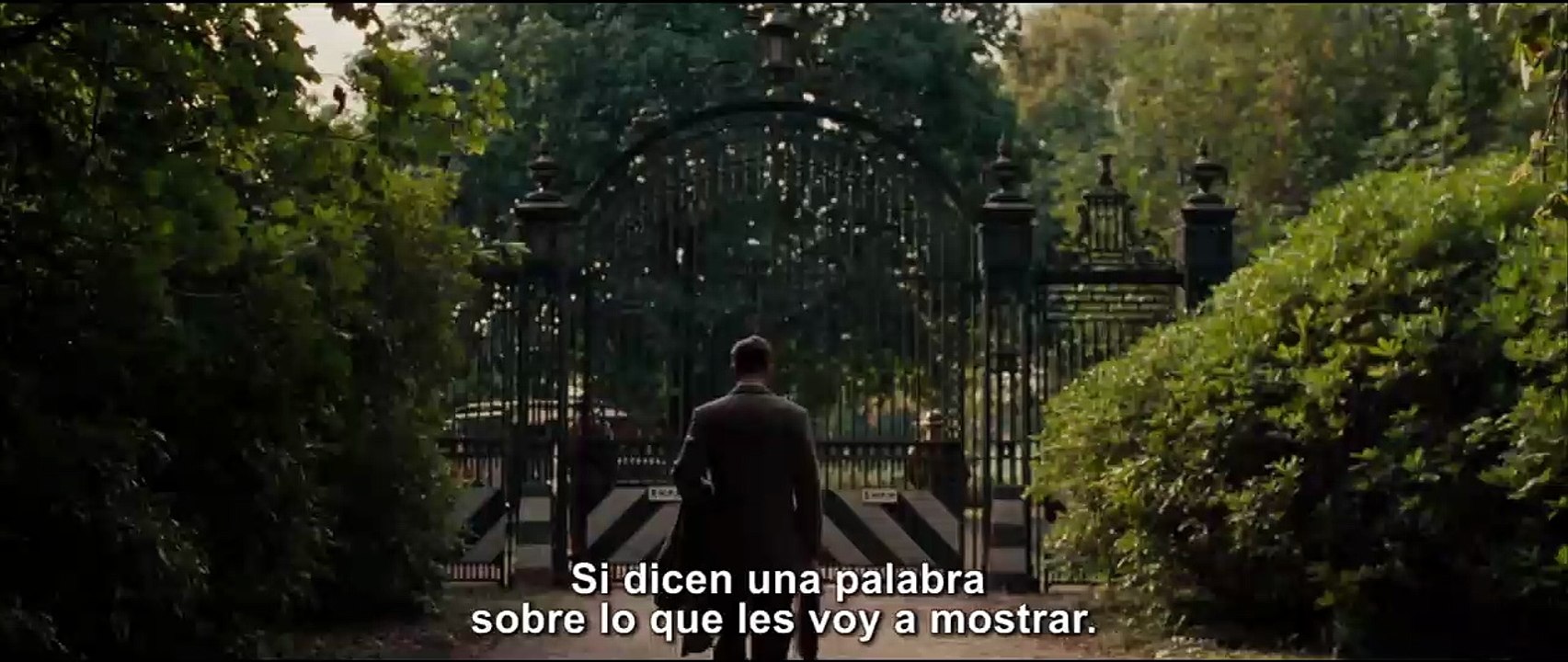 El código enigma Trailer