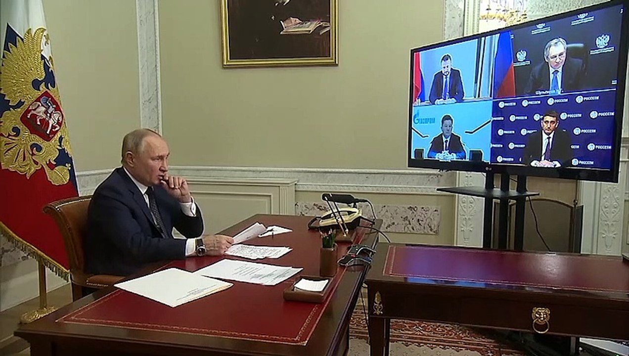 Russische Oligarchen sichern ihre Superyachten im Indischen Ozean vor Beschlagnahme 🚢