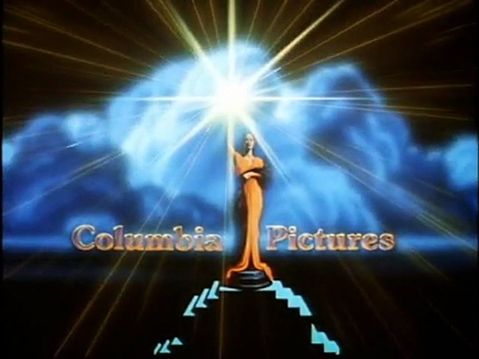 Héroe por accidente Tráiler VO