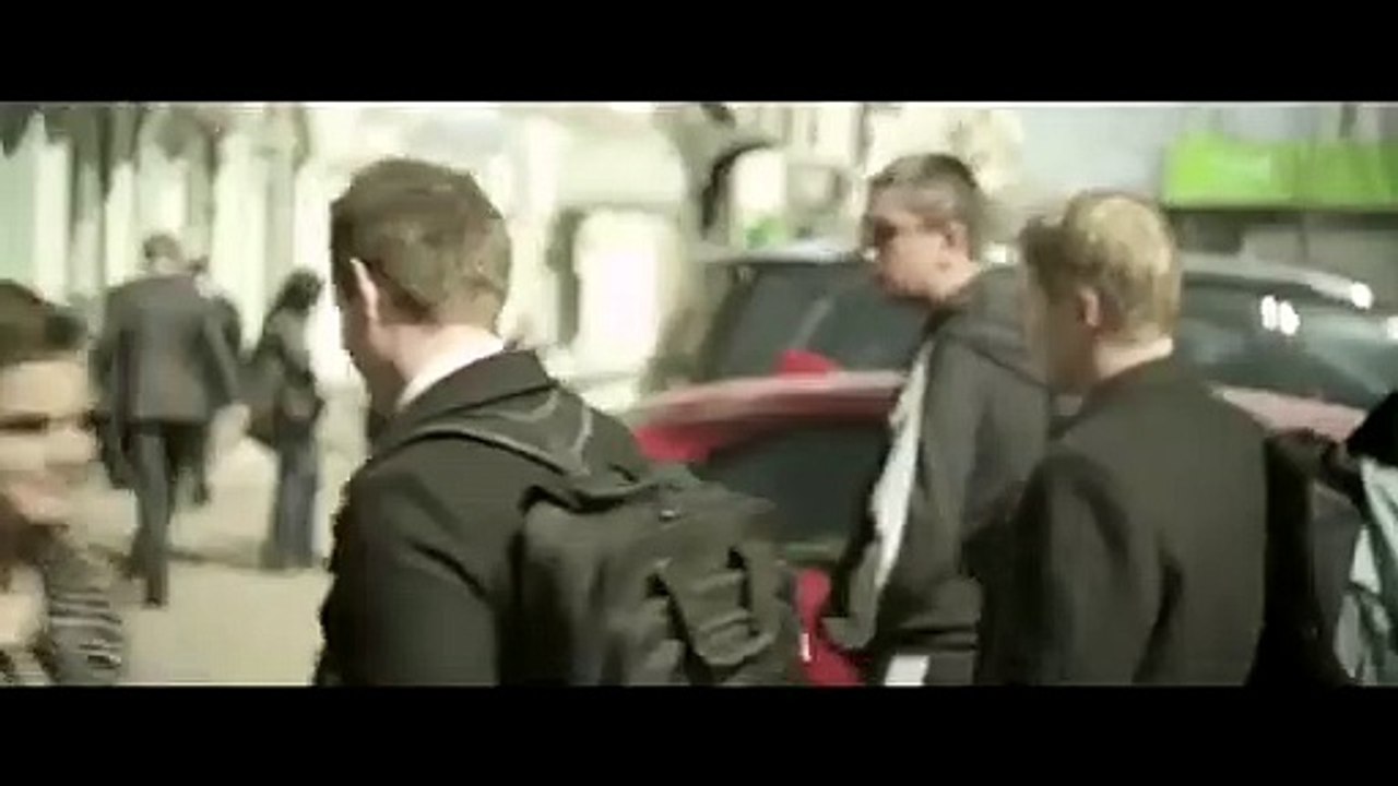 Reféns em Saratov Trailer Original