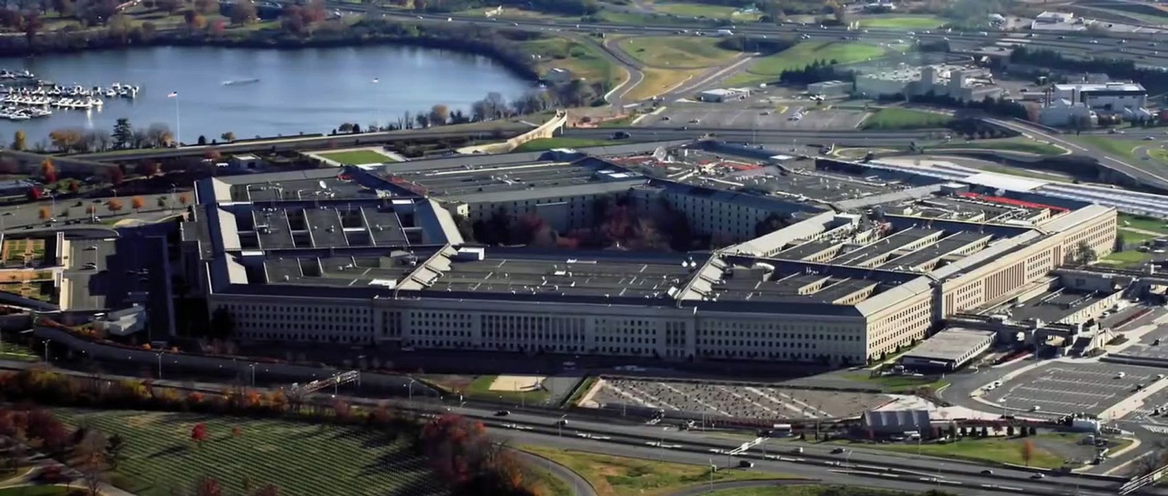 Hunter Killer Tráiler (2)