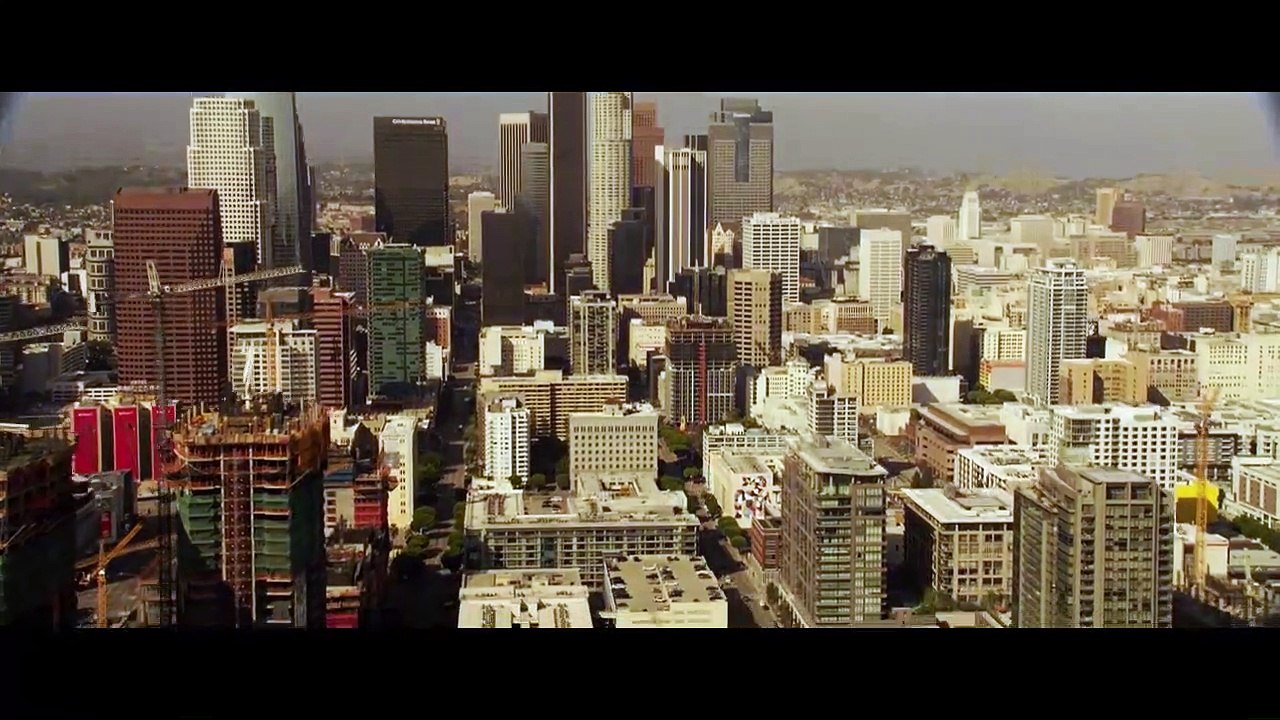 Covil de Ladrões Trailer Legendado