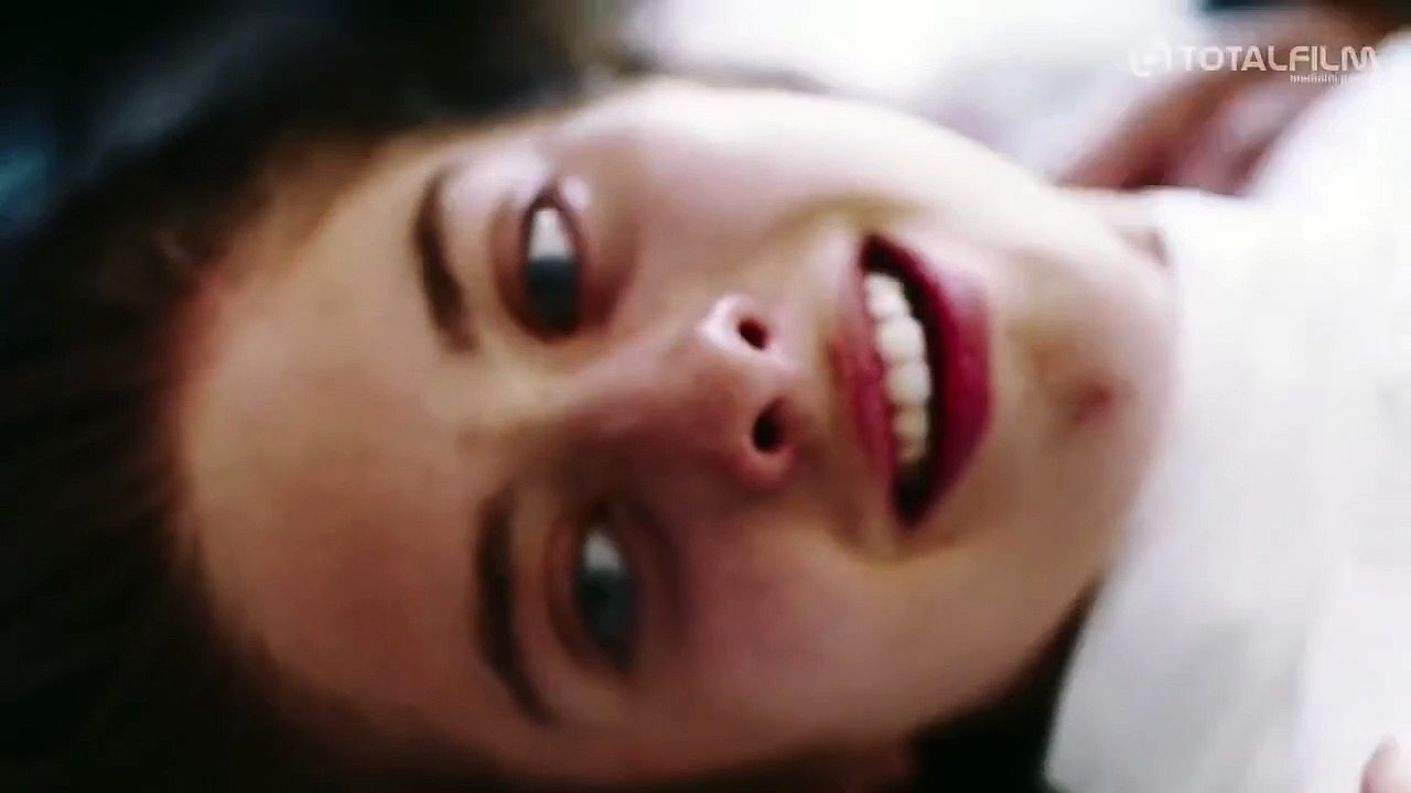 Charlatán Tráiler VO