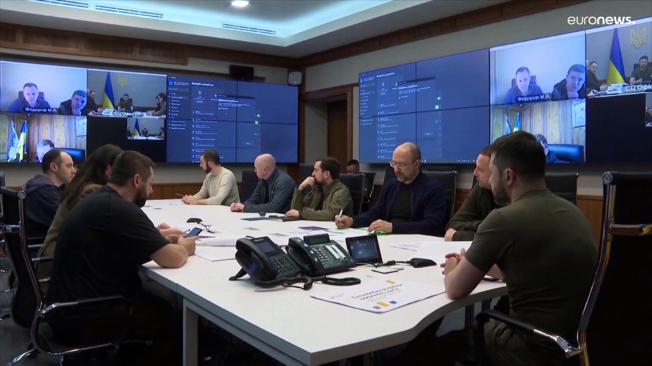 Буча: россияне отступили, на улицах тела убитых в гражданской одежде