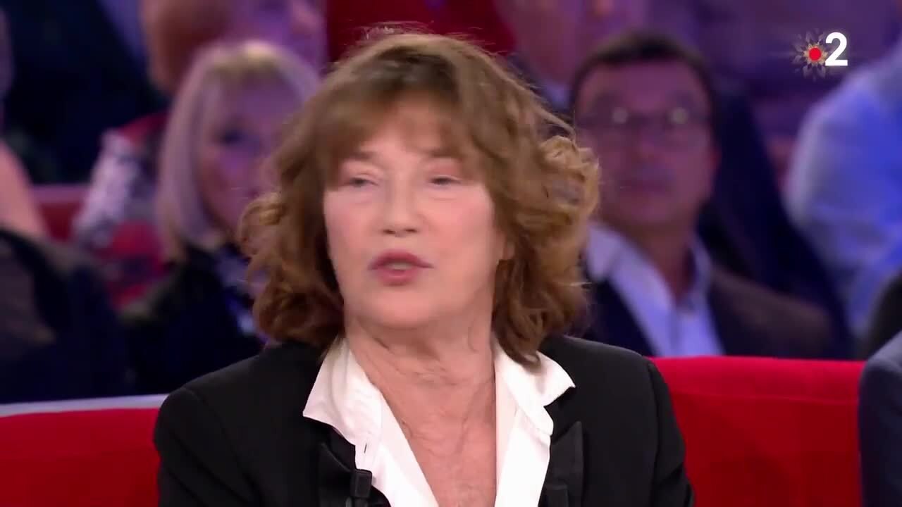 FEMME ACTUELLE - Jane Birkin raconte son effrayante histoire avec un “fan fou”