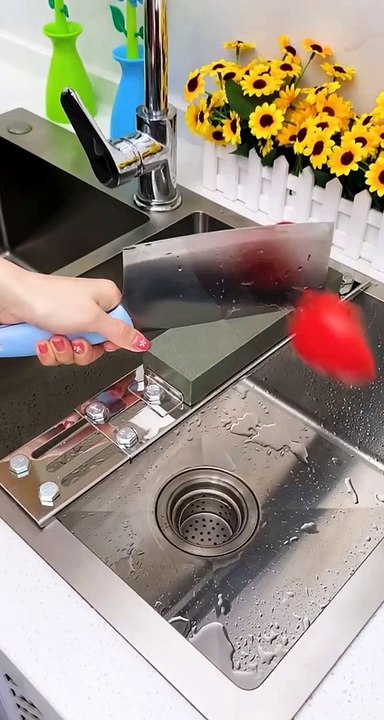 Smart kitchen knife sharpening tool