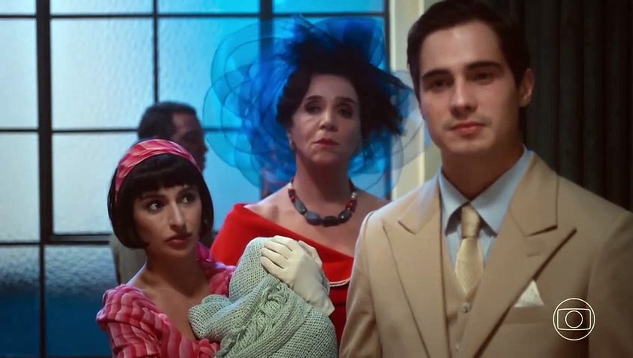 Margô e Iolanda constatam que não conhecem o homem que chamam de Rafael