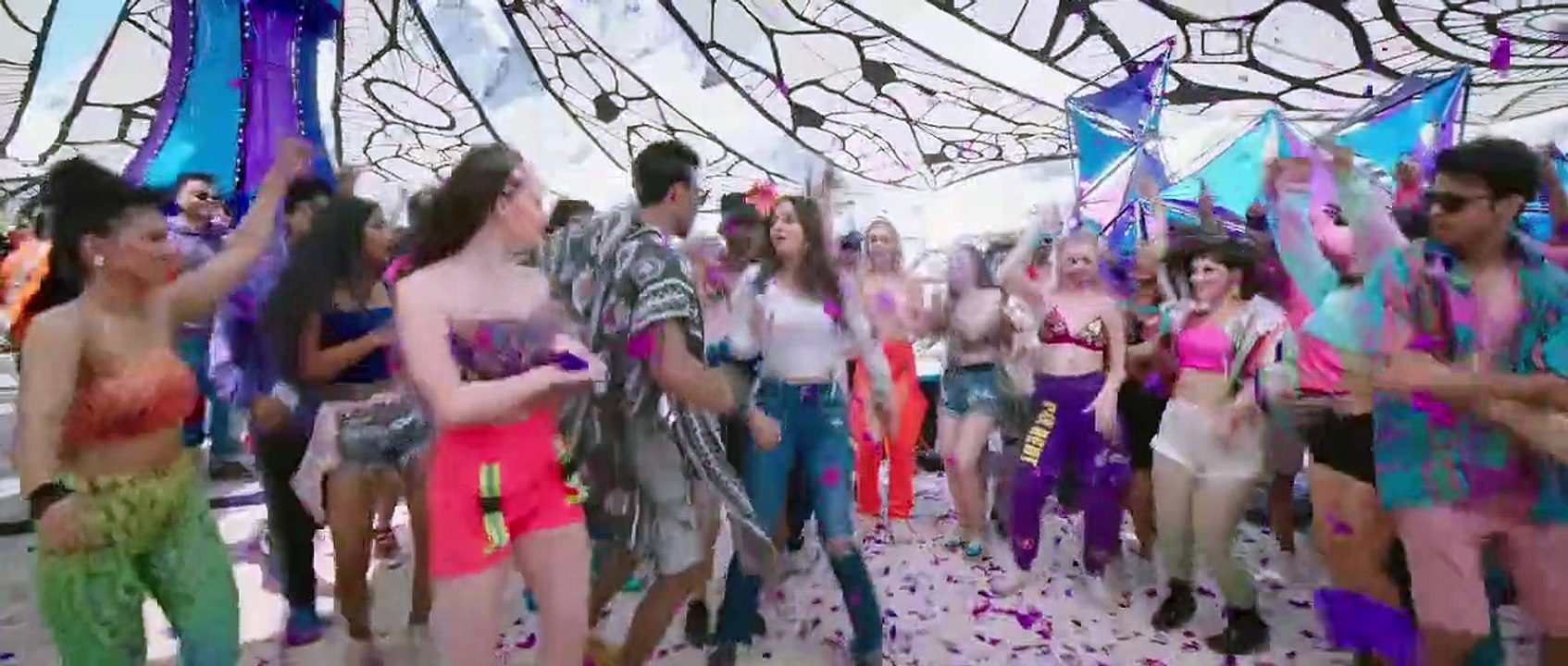 Ƥσгτ 1 - bHool BhuLaiyaa 2 - www.dailyMotion.com