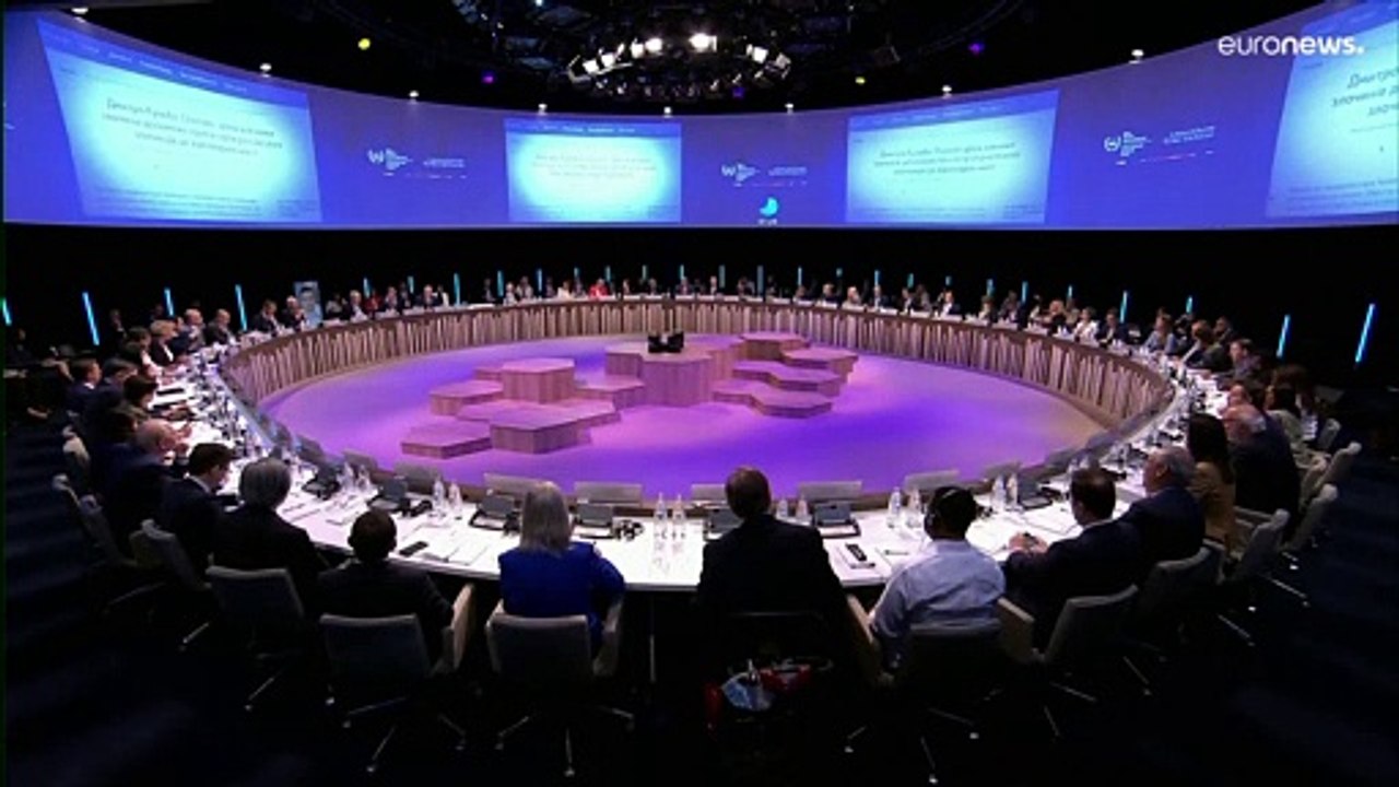 Globale Diskussion: Wie werden Kriegsverbrechen in der Ukraine verfolgt? 🌍