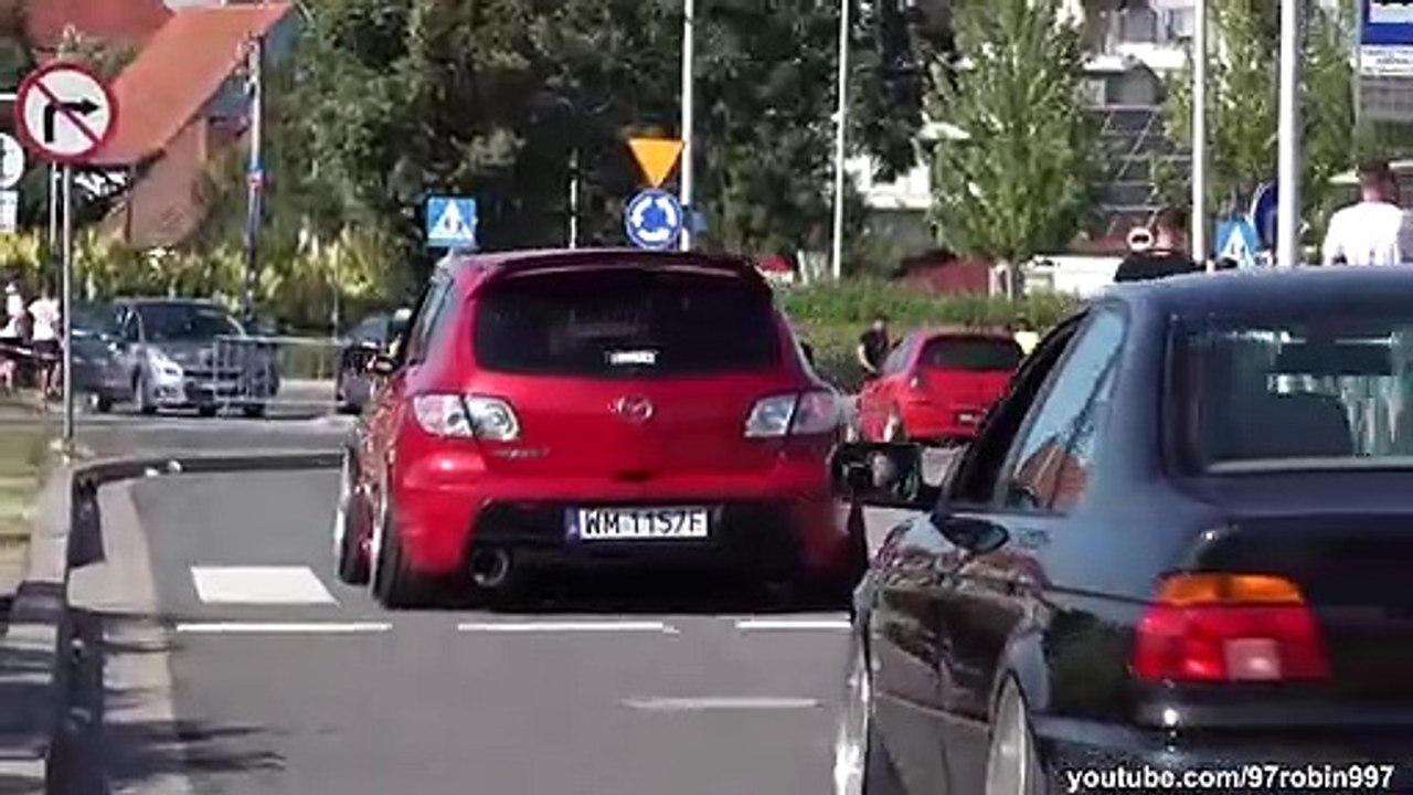 Modified JDM Cars leaving a Carshow Ultrace 2022