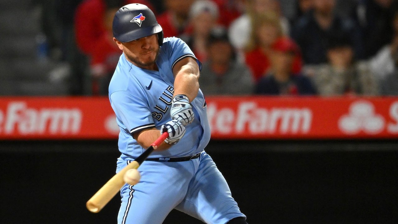 MLB Props 8/4: Alejandro Kirk To Hit A Home Run (+450)