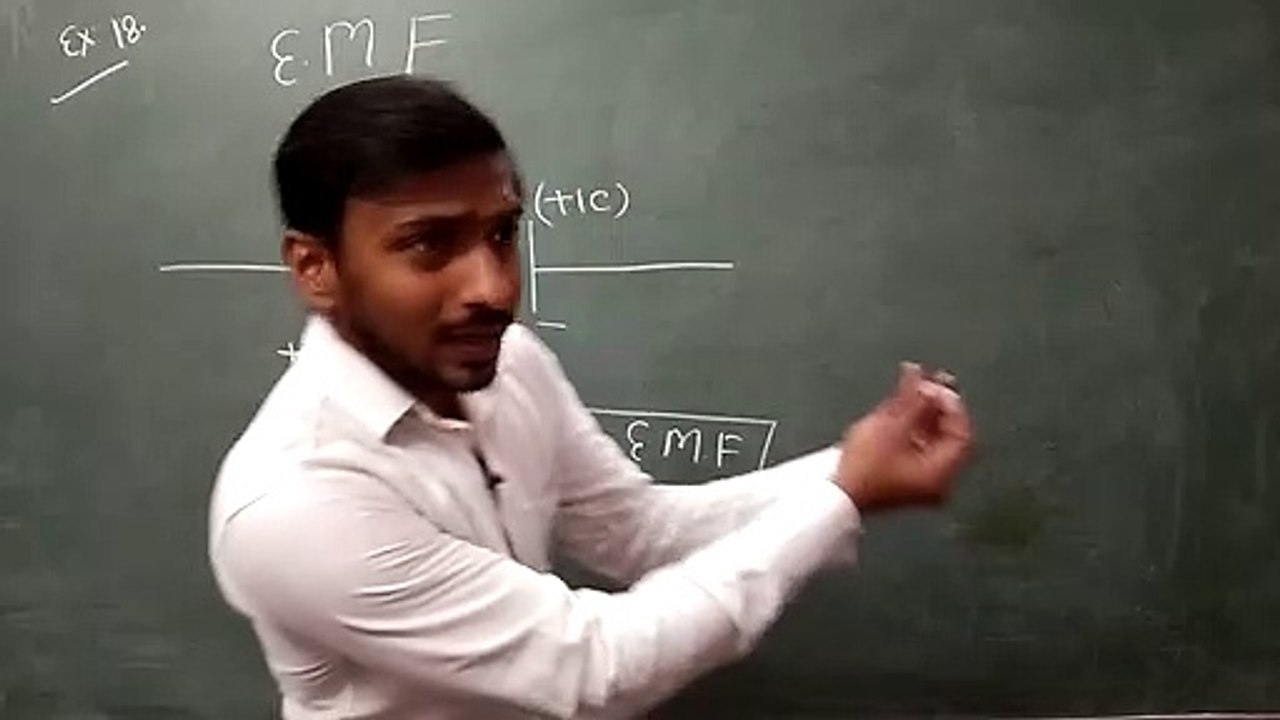 How do you find the EMF of a battery? How do you calculate EMF? Why battery is the EMF? What is the unit of EMF? neet/aiims/11th/12th