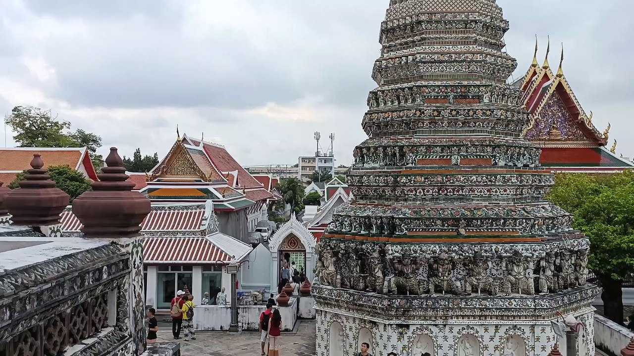 Wat Arun Temple