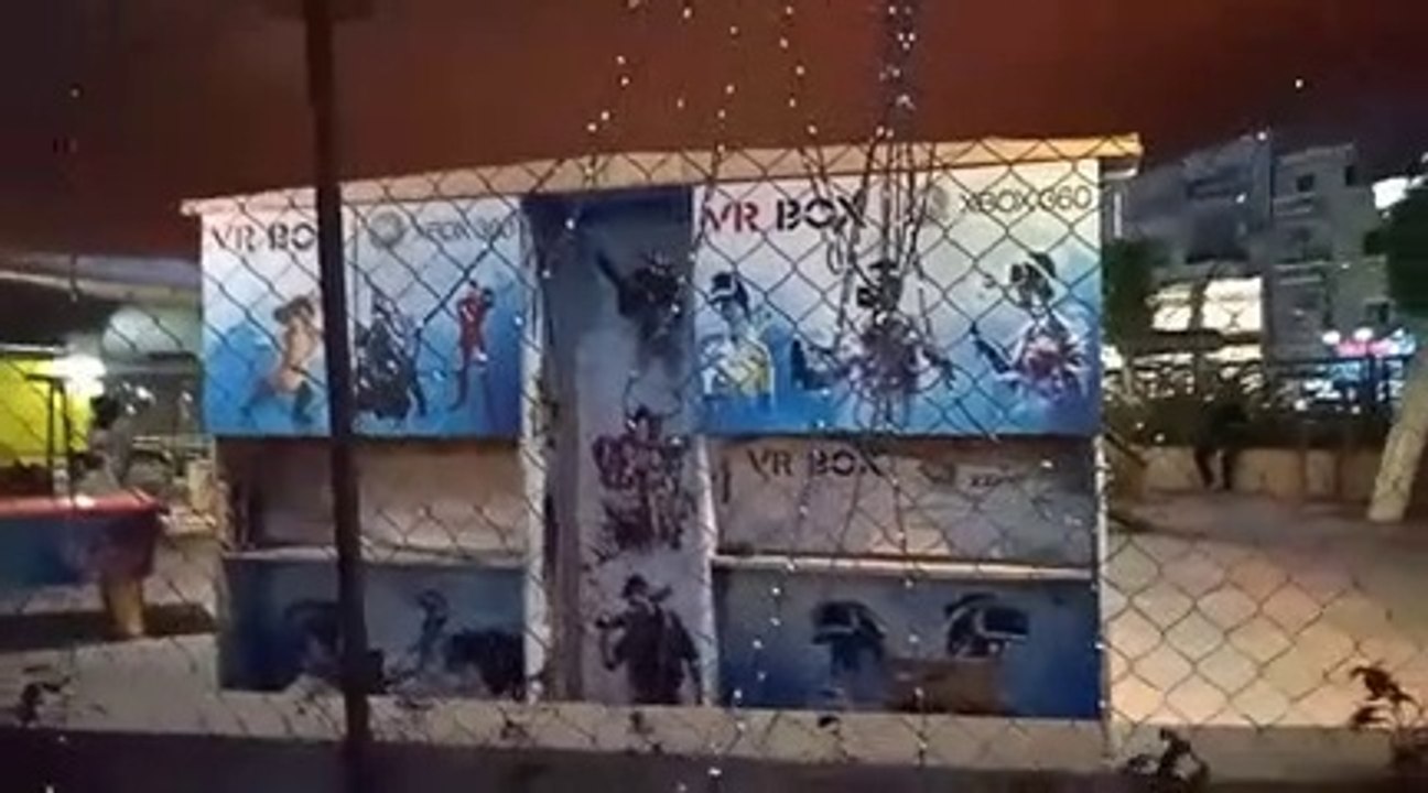 The night, its sky, its stars and its moon