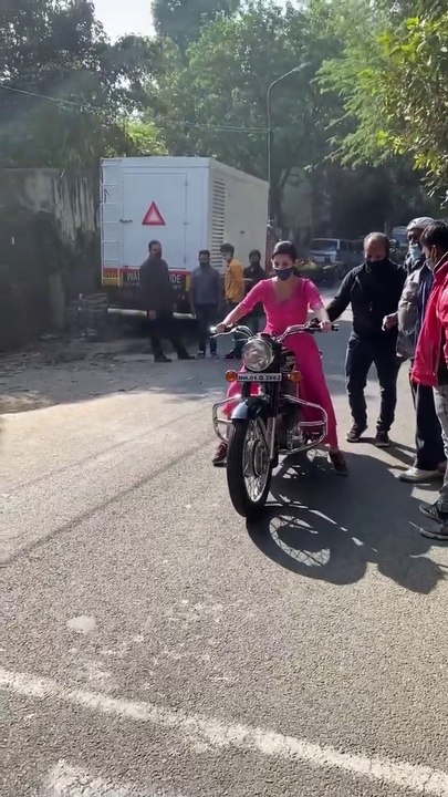 Amyra Dastur riding Royal Enfield