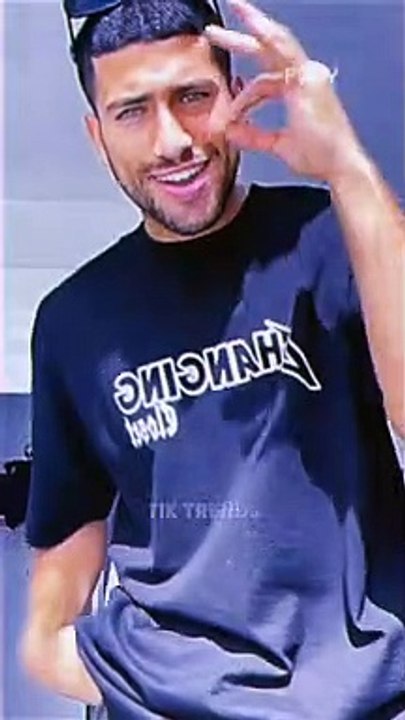 Learn the Classic English Dance Moves from TikTok's Trending Songs 🎶