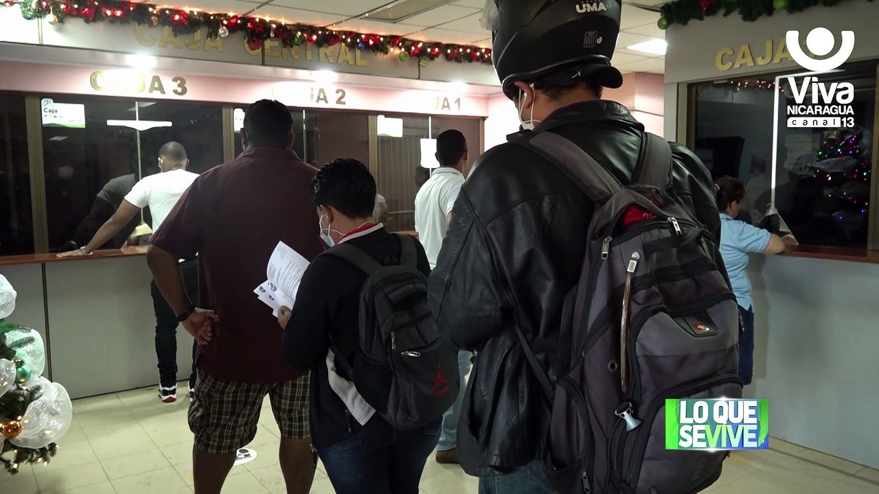 Trabajadores de la Salud reciben pago de aguinaldo adelantado