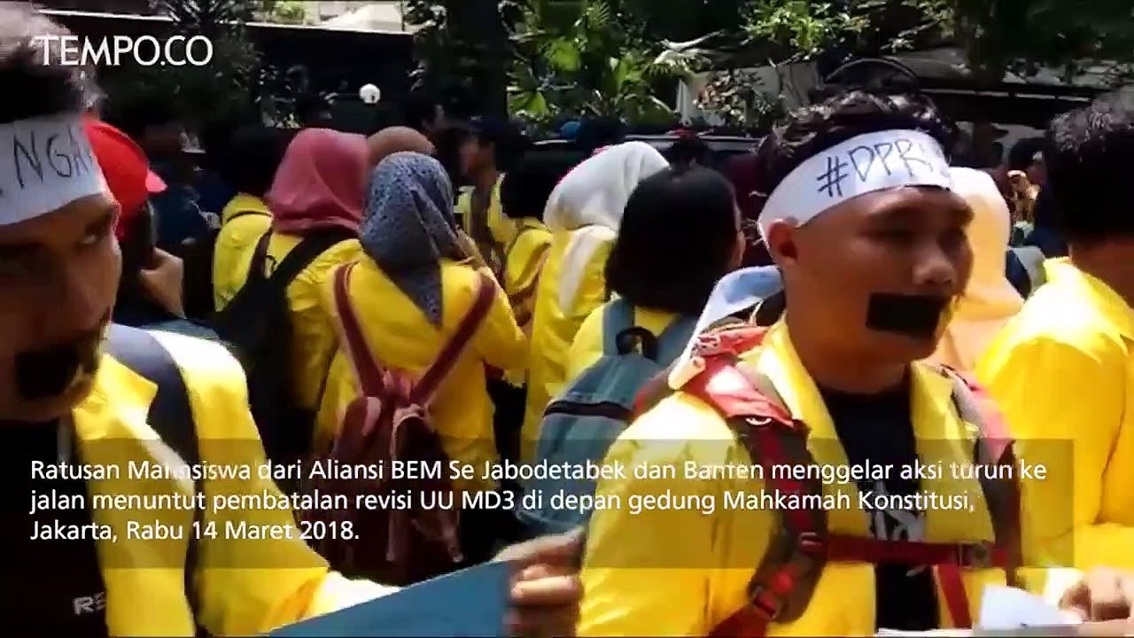 Aksi Aliansi Mahasiswa Menuntut Pembatalan UU MD3