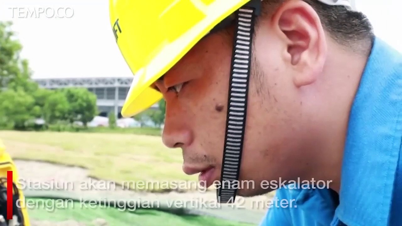 Eskalator Tertinggi Cina untuk Stasiun Kereta Cepat