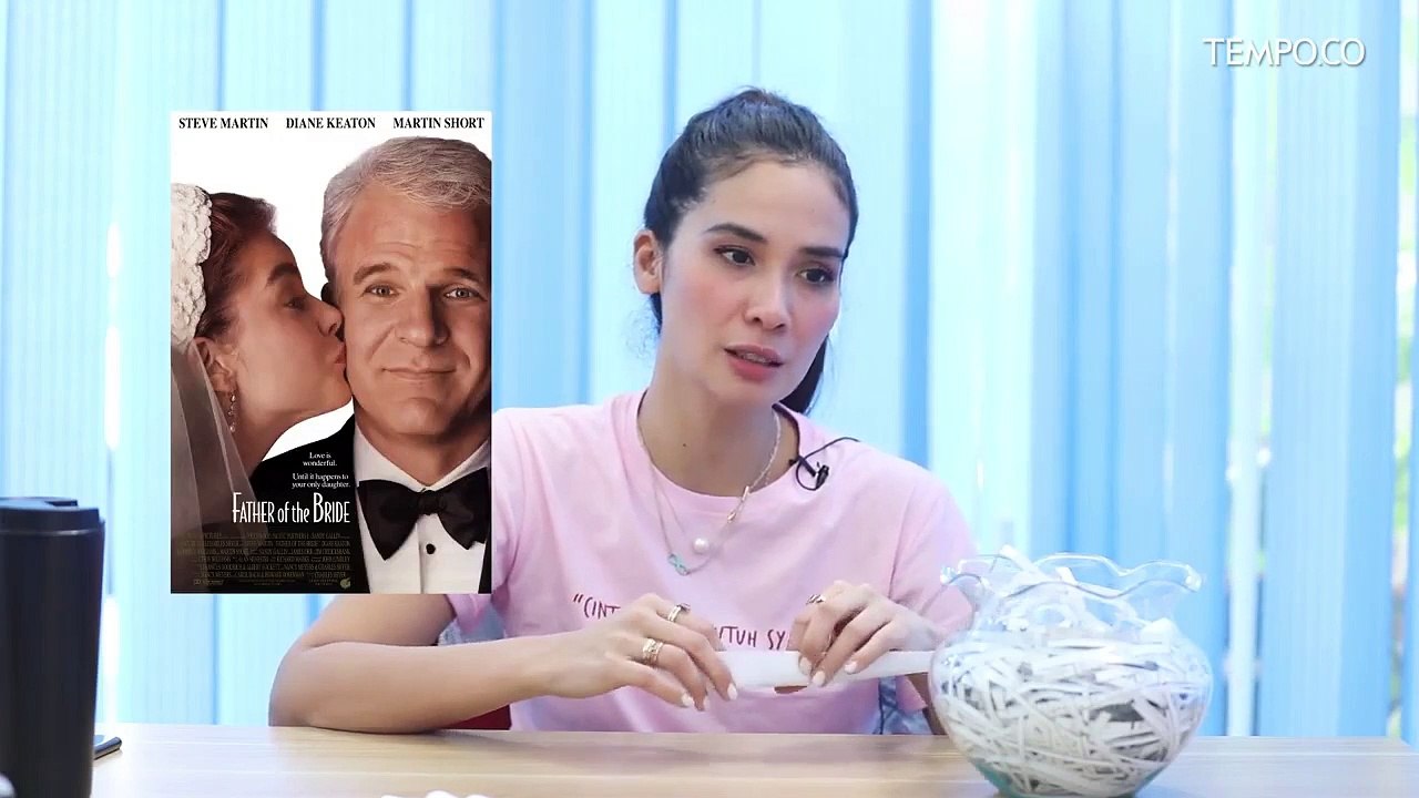 Marsha Timothy Menjawab Pertanyaan Netizen