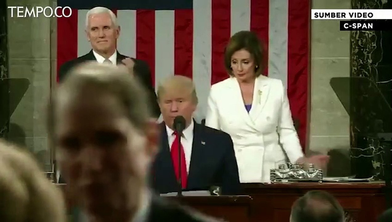Ketua DPR Amerika Robek Pidato Trump