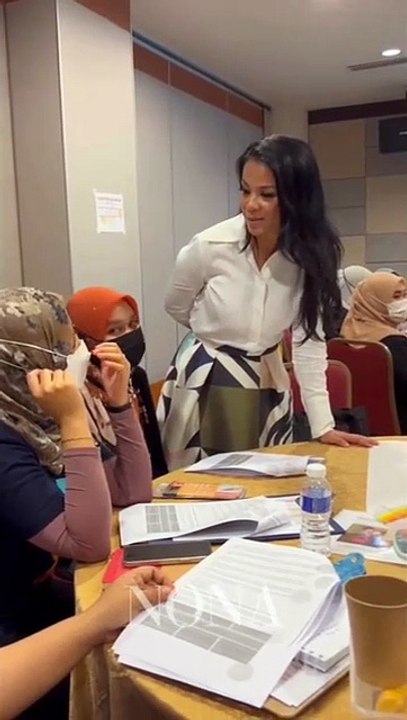 Cabaran Mak Mak Cari Pengasuh