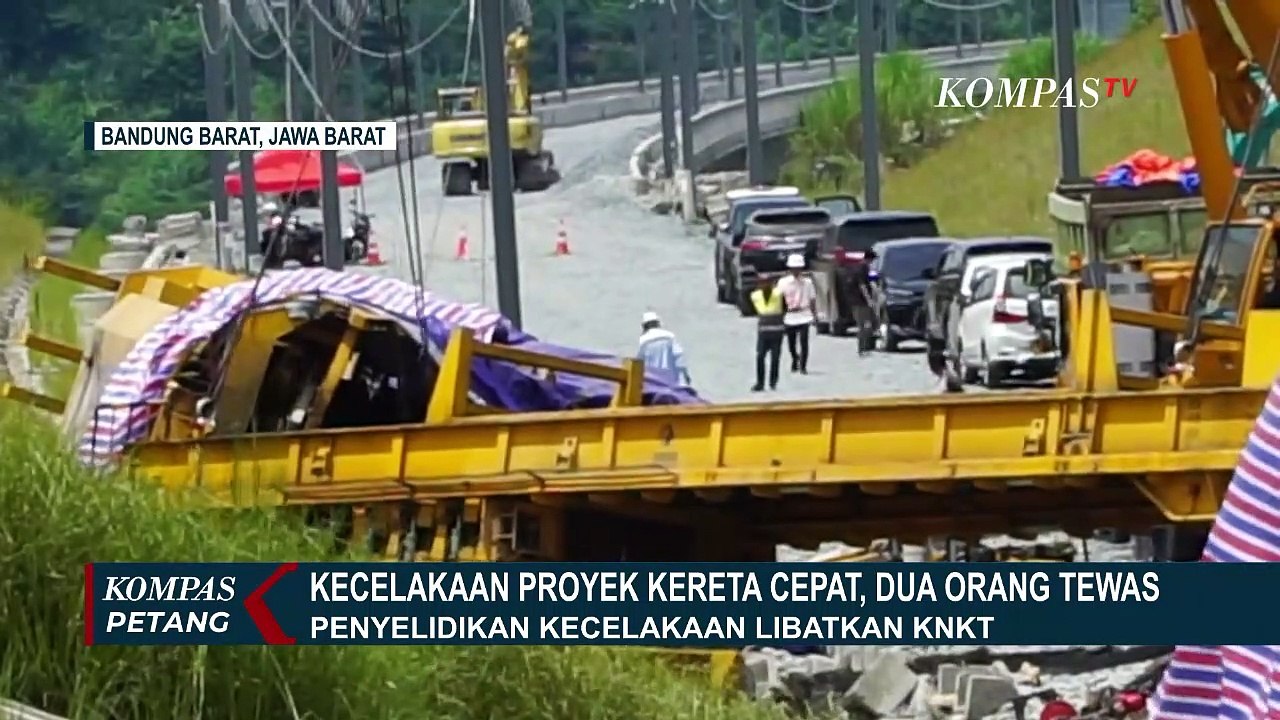 Evakuasi Terus Berjalan, Alat Berat Bantu Pindahkan Badan Kereta Cepat Jakarta-Bandung!