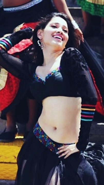 Tamanna Bhatia hot navel | Tamanna Bhatia hot