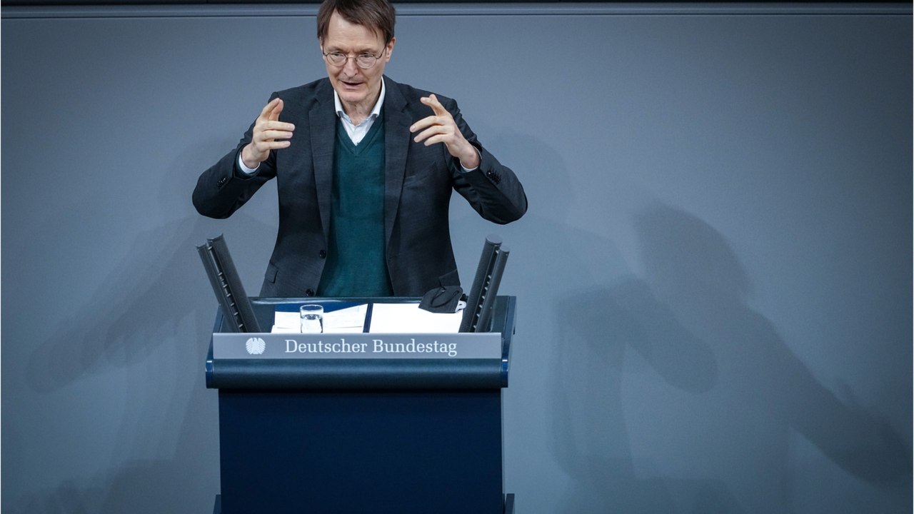 Wo hat Karl Lauterbach sein Studium absolviert? (1)