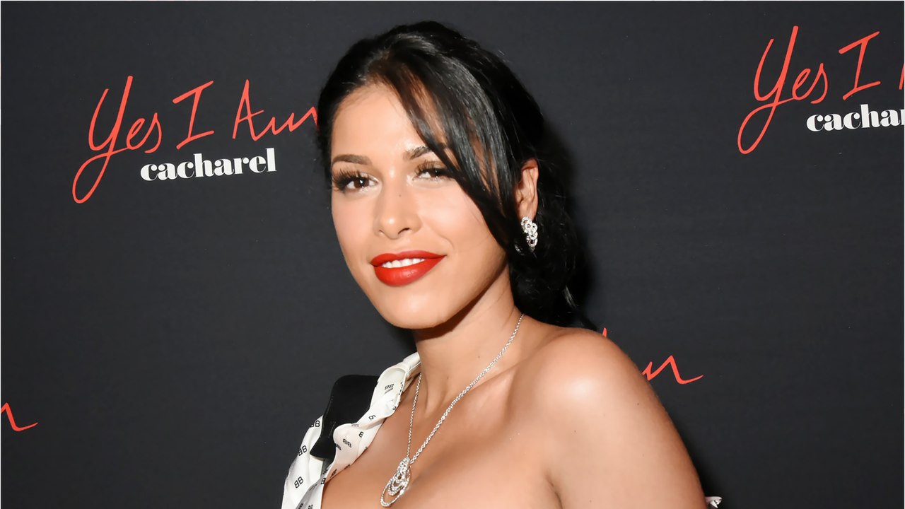 VOICI - Ayem Nour retenue au Maroc avec son fils : elle prend une décision radicale