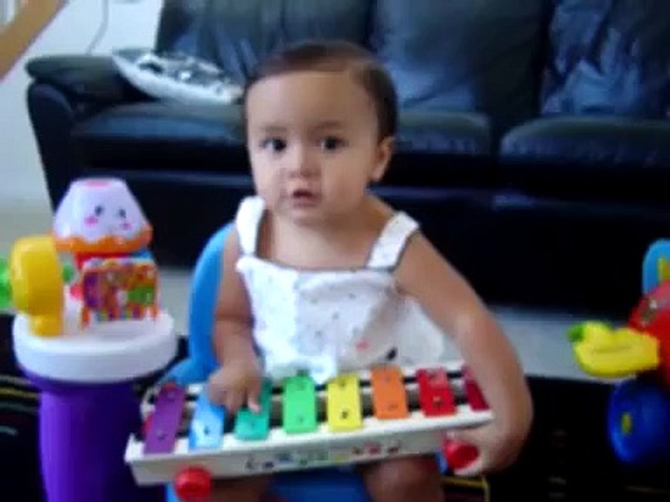 Baby's First Words: COLORS & SHAPES