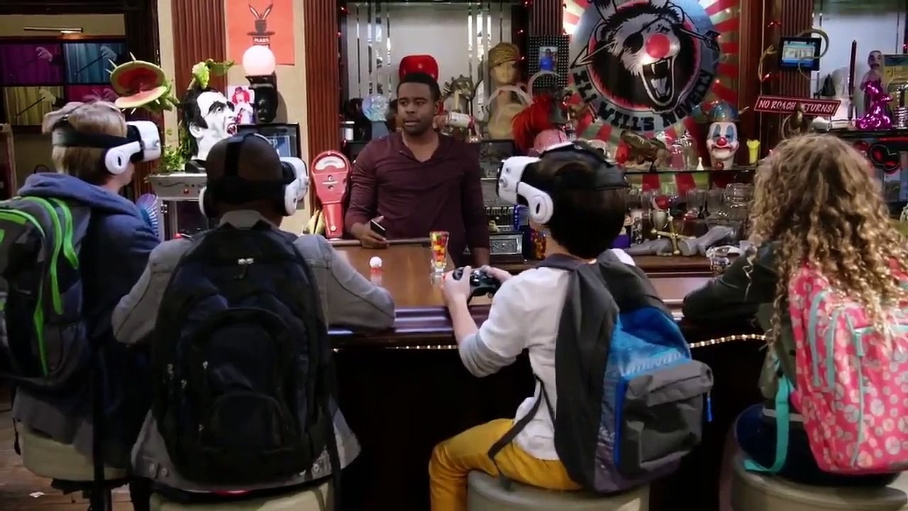 Walk the Prank - Se2 - Ep01 - Dino Safari VR HD Watch