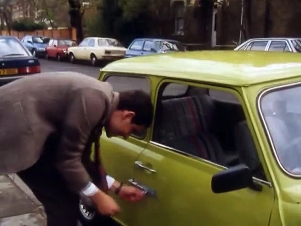 Car keys - Mr Bean Official
