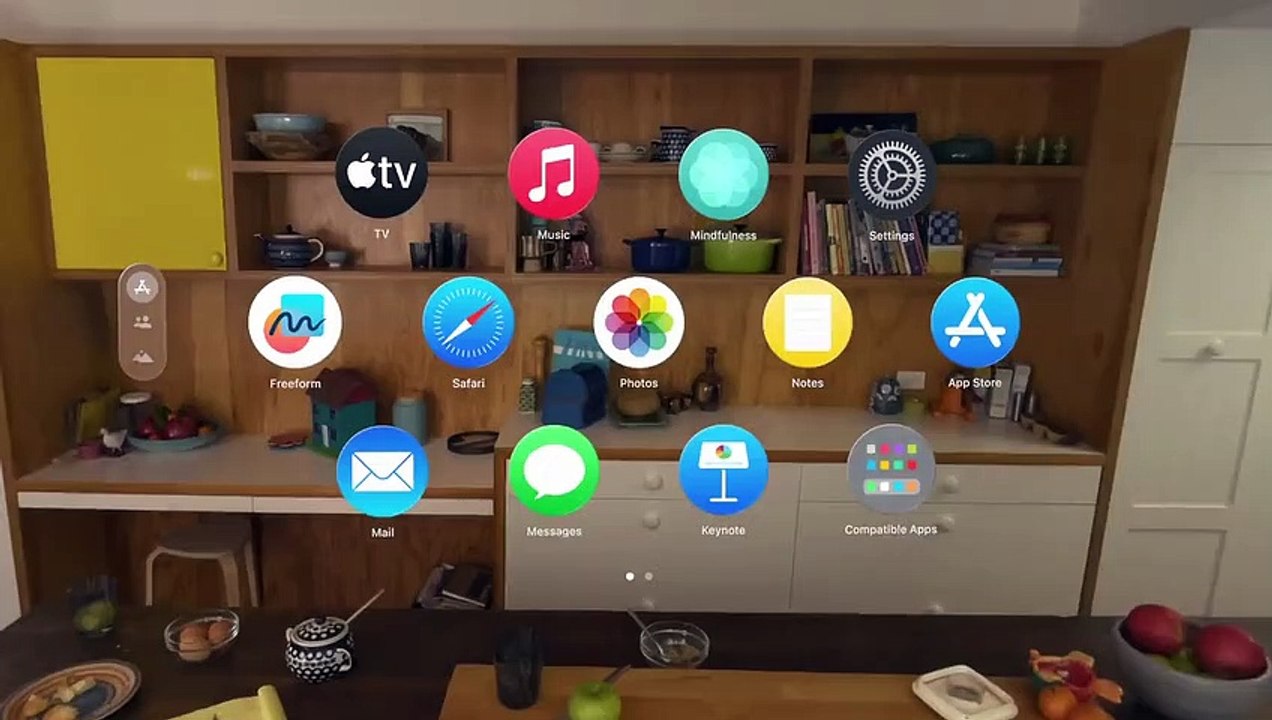 Publicité Apple Vision Pro en vente en 2024