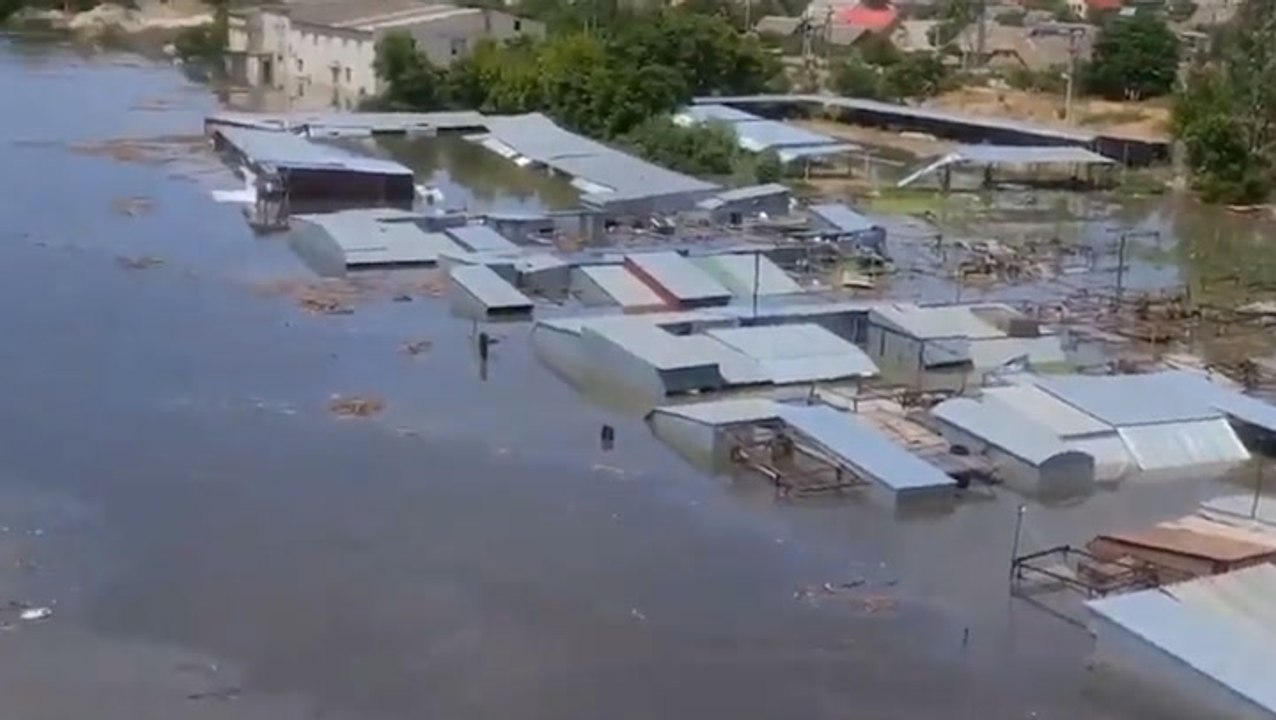 Ukraine says oil is flooding into Dnipro river after dam attack